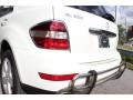 Arctic White - ML 350 4Matic Photo No. 25