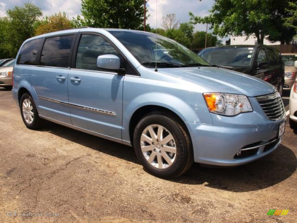2013 Town & Country Touring - Crystal Blue Pearl / Black/Light Graystone photo #2