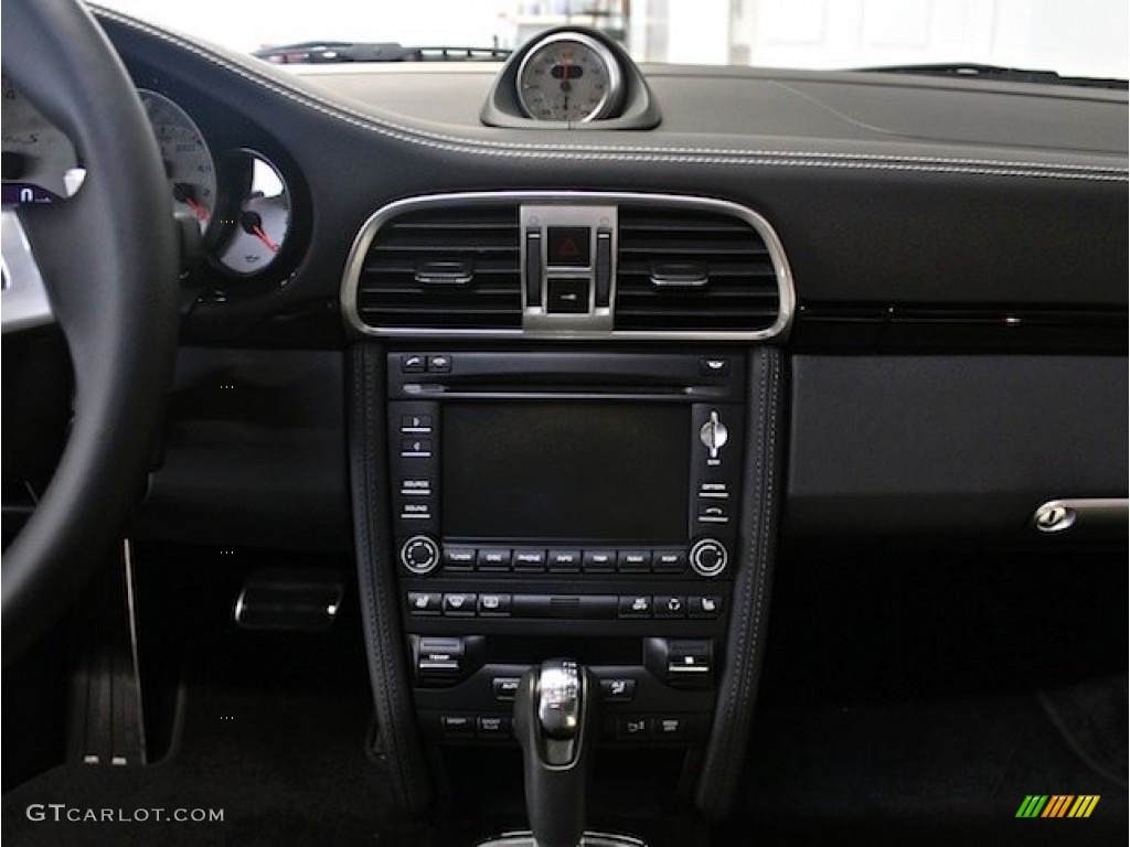 2011 Porsche 911 Turbo S Coupe Controls Photo #80812300