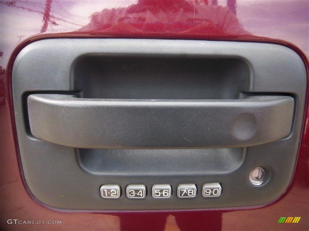 2006 F150 XLT SuperCrew - Dark Toreador Red Metallic / Tan photo #11