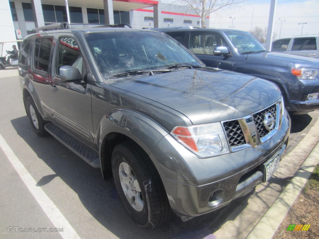 2006 Pathfinder SE 4x4 - Storm Grey Metallic / Graphite photo #5