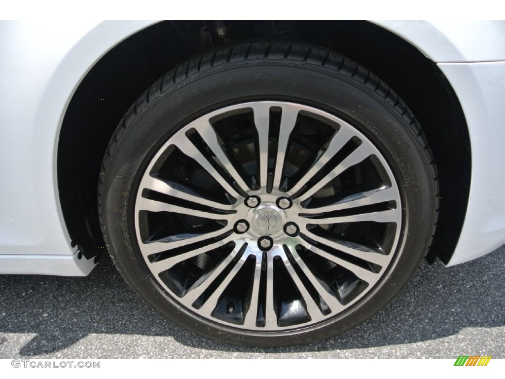 2013 Chrysler 300 S V6 Wheel Photo #80815783