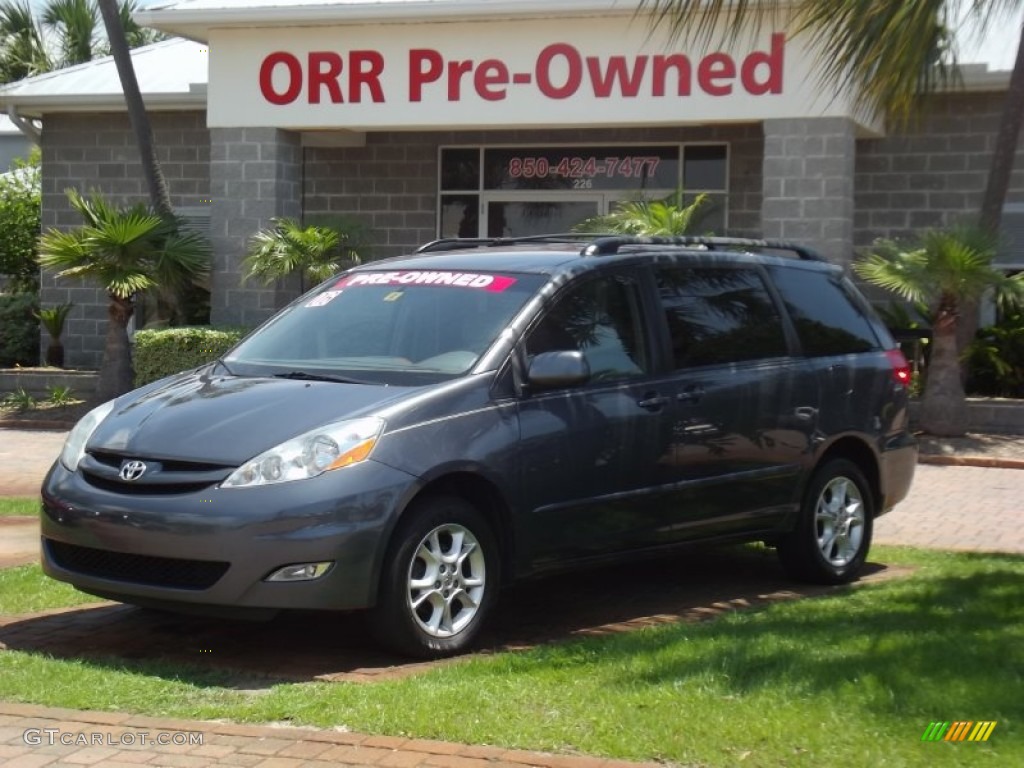 Slate Metallic Toyota Sienna