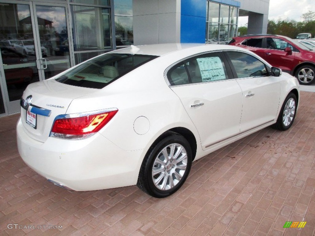 2013 LaCrosse FWD - White Diamond Tricoat / Cashmere photo #11