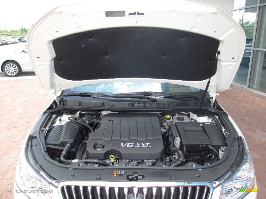 2013 LaCrosse FWD - White Diamond Tricoat / Cashmere photo #16