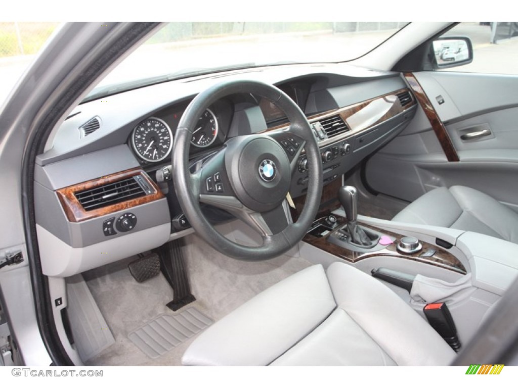 Grey Interior 2007 BMW 5 Series 530i Sedan Photo #80817730