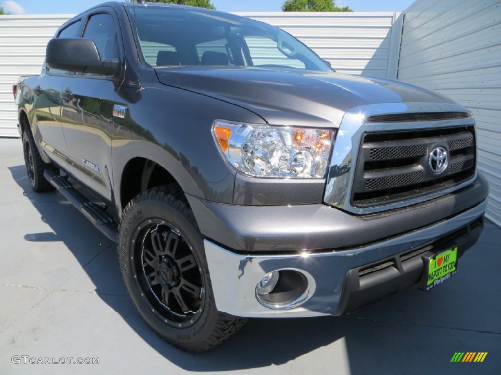 2013 Tundra TSS CrewMax 4x4 - Magnetic Gray Metallic / Black photo #2