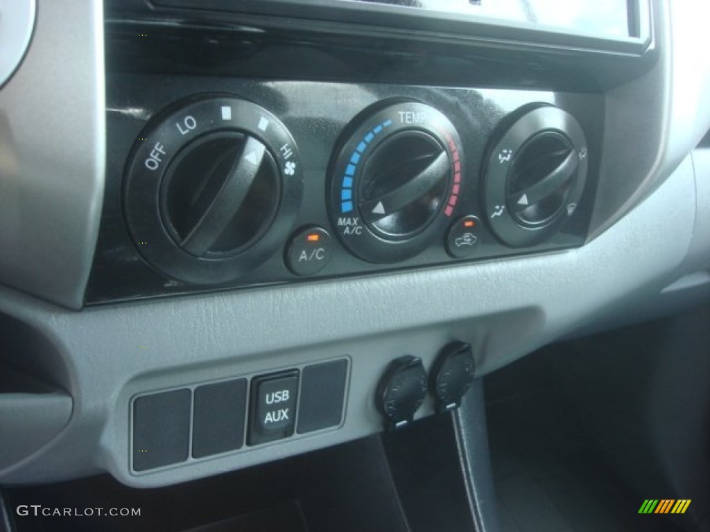 2012 Tacoma V6 SR5 Double Cab 4x4 - Magnetic Gray Mica / Graphite photo #24
