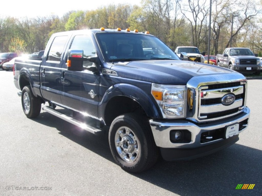 2012 F350 Super Duty Lariat Crew Cab 4x4 - Dark Blue Pearl Metallic / Black photo #1