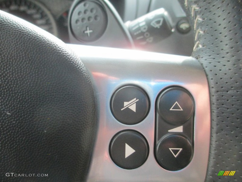 2008 Pontiac Grand Prix GXP Sedan Controls Photo #80822302
