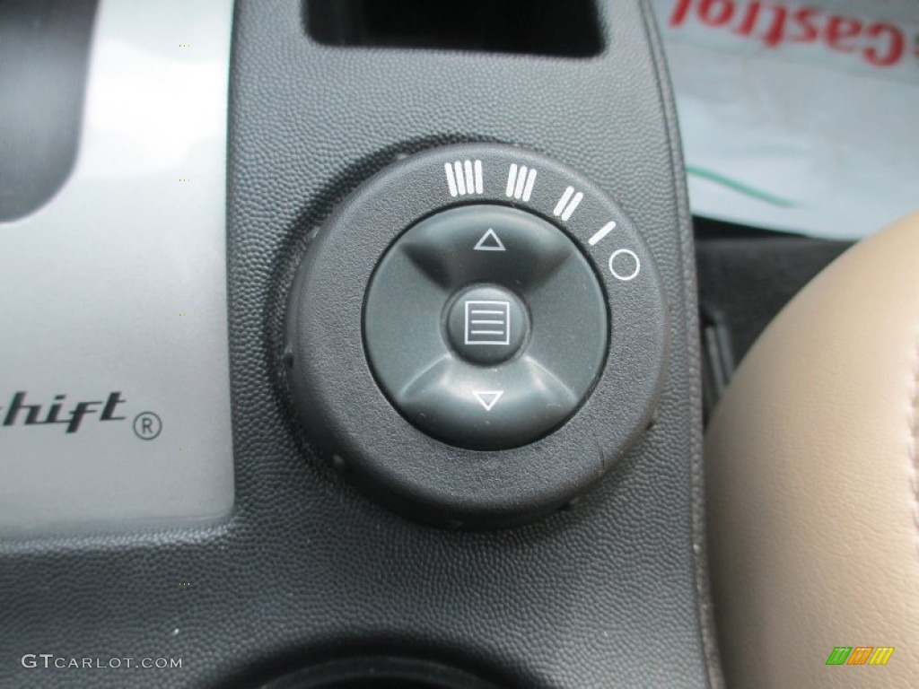 2008 Pontiac Grand Prix GXP Sedan Controls Photo #80822482