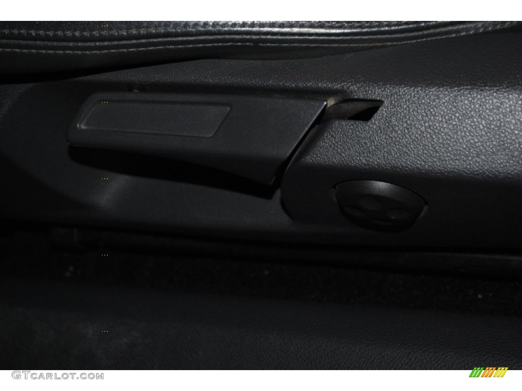 2008 R32  - United Grey Metallic / Anthracite photo #15