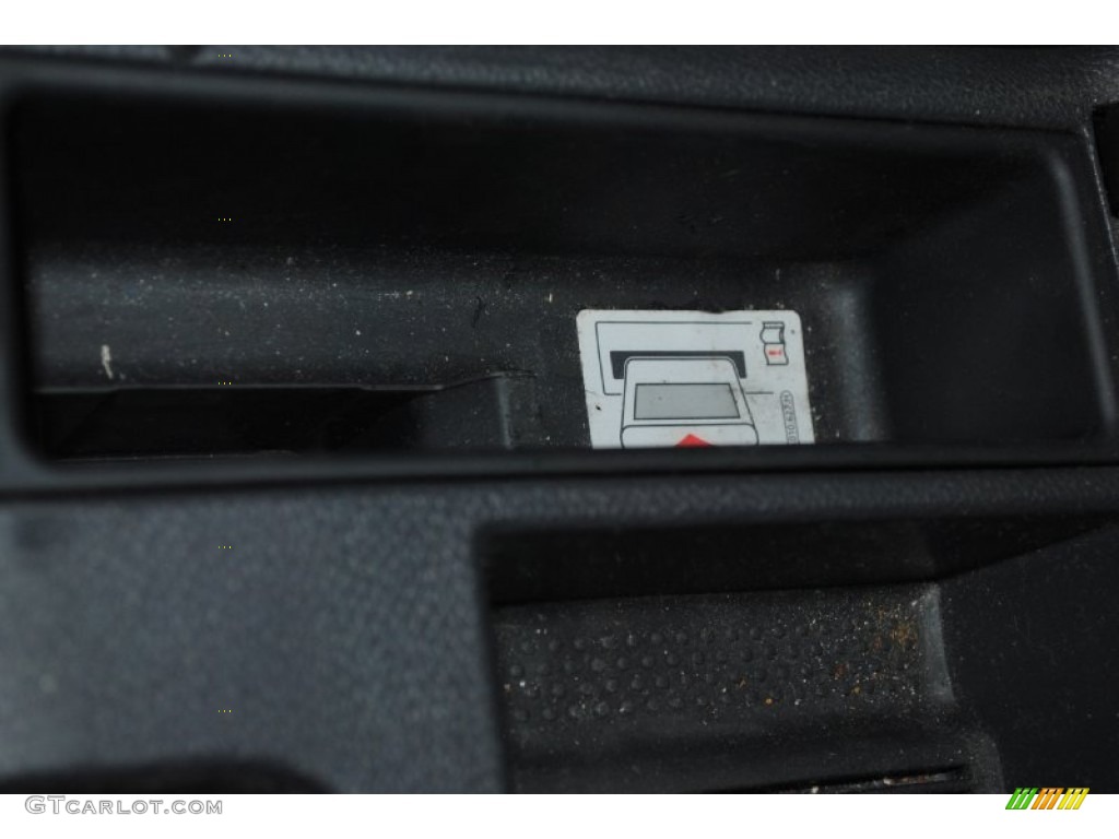 2008 R32  - United Grey Metallic / Anthracite photo #26
