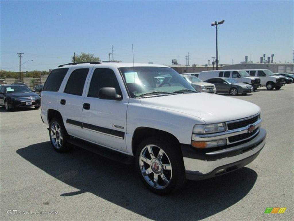 2003 Tahoe LS - Summit White / Gray/Dark Charcoal photo #1