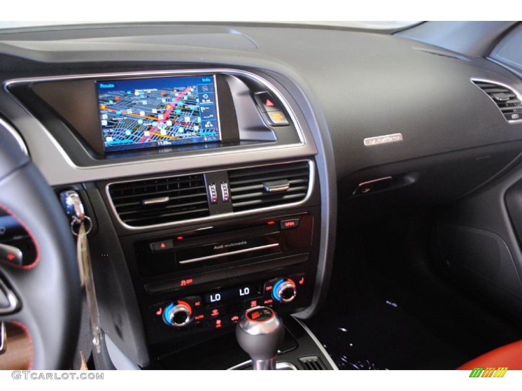 2013 Audi S5 3.0 TFSI quattro Convertible Controls Photo #80829455
