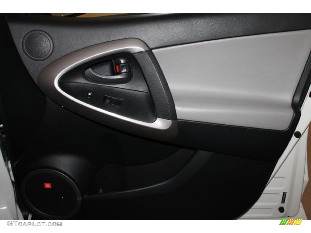 2007 RAV4 Limited 4WD - Blizzard White Pearl / Taupe photo #31