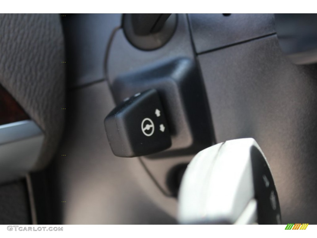 2013 BMW X5 xDrive 50i Controls Photo #80832950