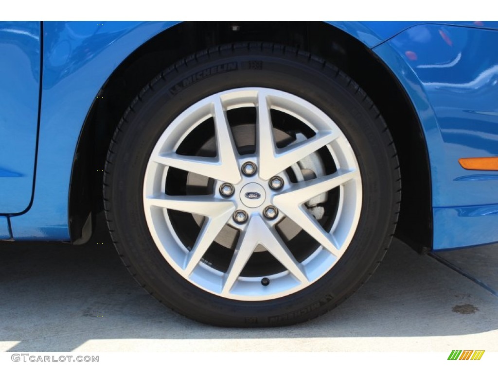 2012 Ford Fusion SEL Wheel Photos