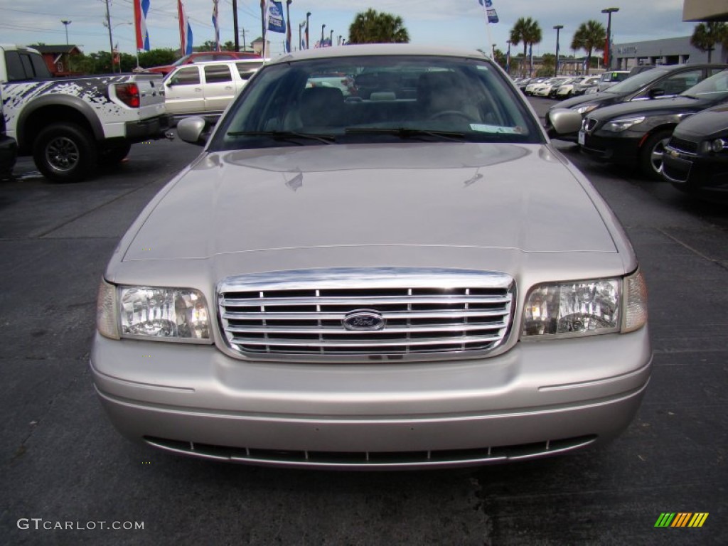 2011 Crown Victoria LX - Silver Birch Metallic / Light Camel photo #3