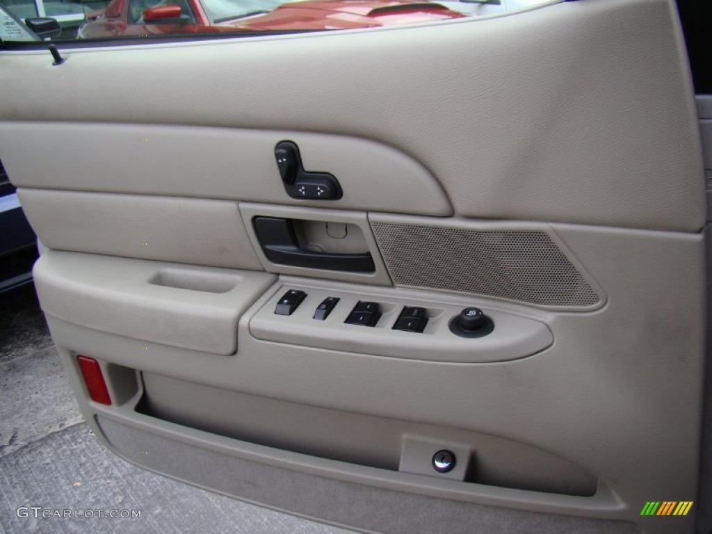 2011 Crown Victoria LX - Silver Birch Metallic / Light Camel photo #14