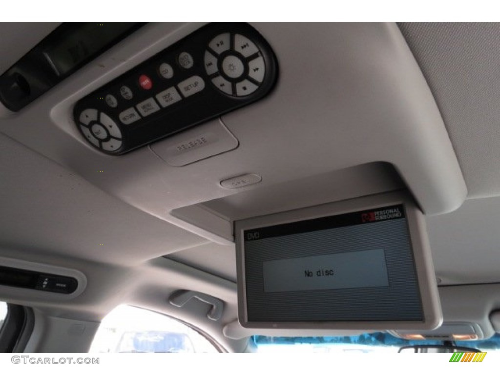 2006 Honda Odyssey Touring Entertainment System Photos