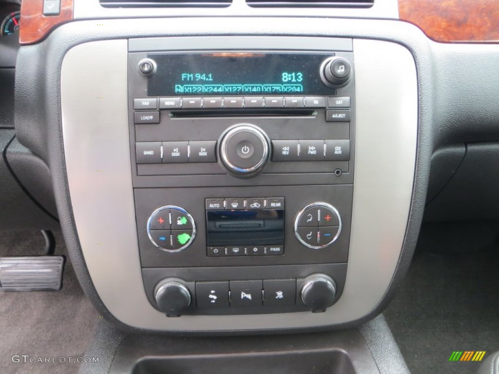 2009 GMC Yukon SLT Controls Photo #80839468