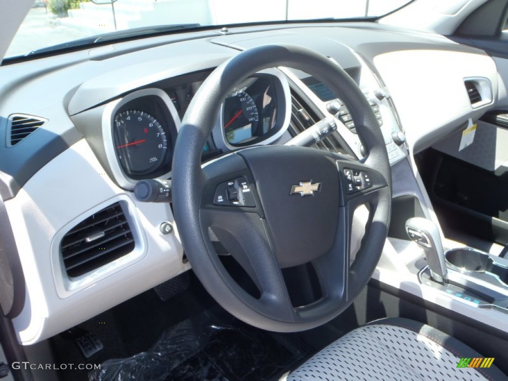 2013 Equinox LS - Atlantis Blue Metallic / Light Titanium/Jet Black photo #11