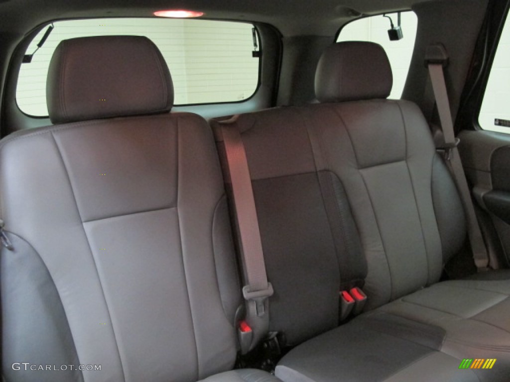 2002 TrailBlazer LTZ 4x4 - Victory Red / Dark Pewter photo #20