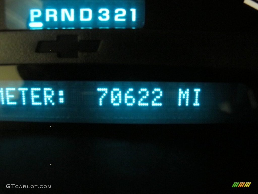 2002 TrailBlazer LTZ 4x4 - Victory Red / Dark Pewter photo #26