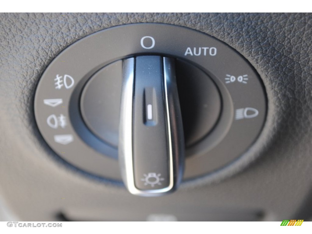 2012 Audi Q7 3.0 TFSI quattro Controls Photo #80844682