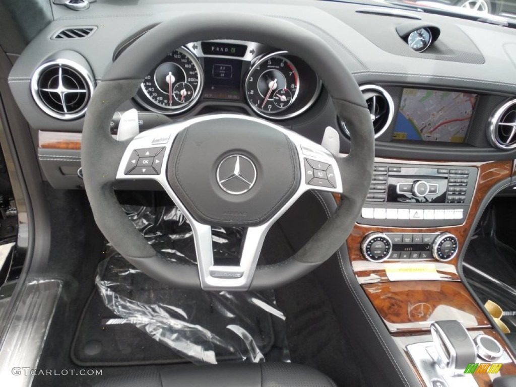 2013 Mercedes-Benz SL 63 AMG Roadster AMG Black Steering Wheel Photo #80847265