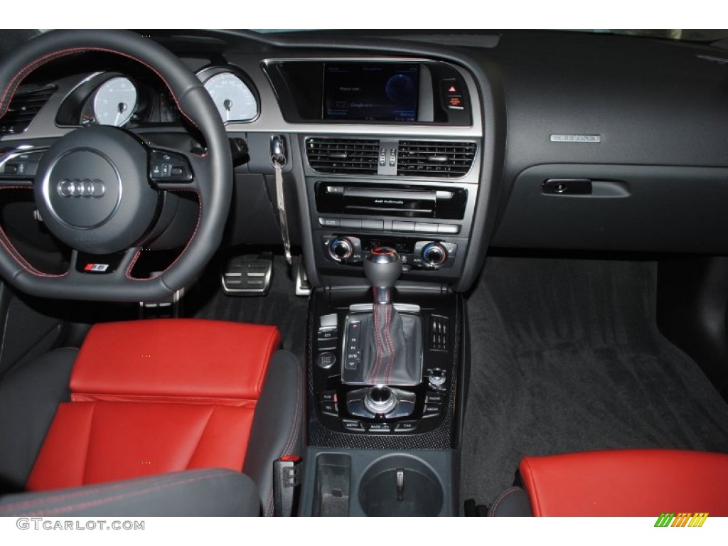 2013 Audi S5 3.0 TFSI quattro Coupe Black/Magma Red Dashboard Photo #80848044