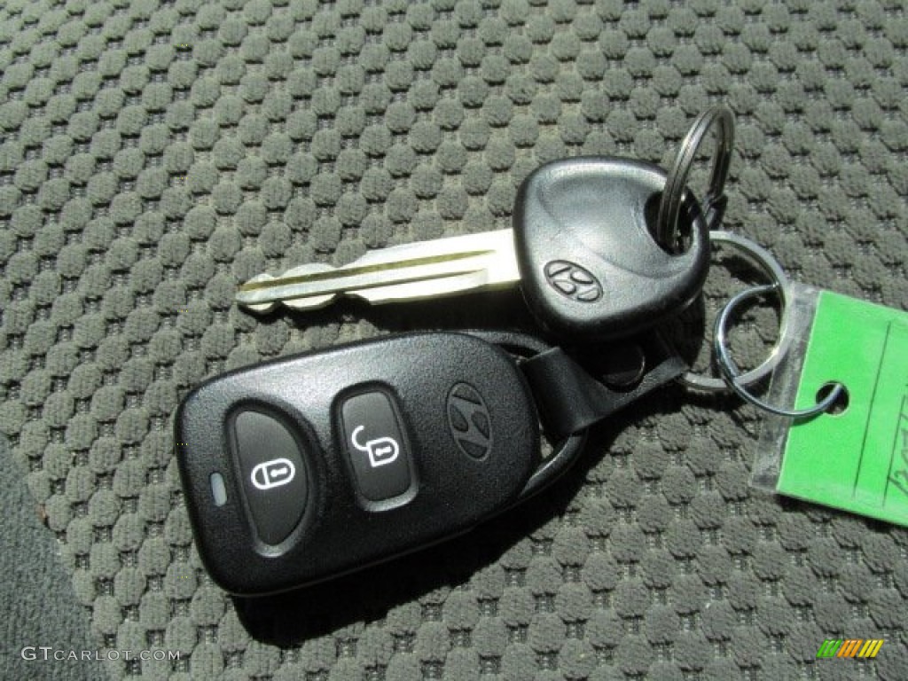 2006 Hyundai Tucson GLS V6 Keys Photo #80848710