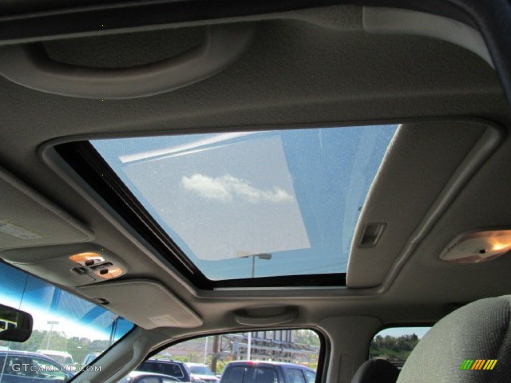 2003 Tribute LX-V6 4WD - Light Cypress Green Metallic / Dark Flint Gray photo #14