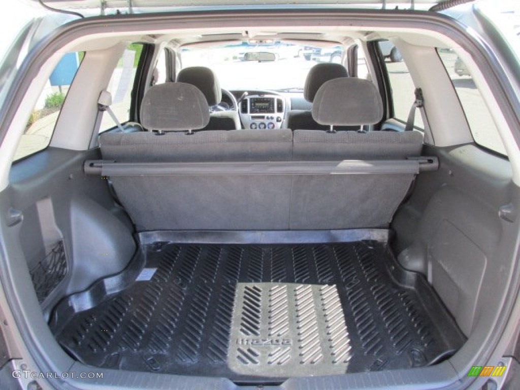 2003 Mazda Tribute LX-V6 4WD Trunk Photo #80851468