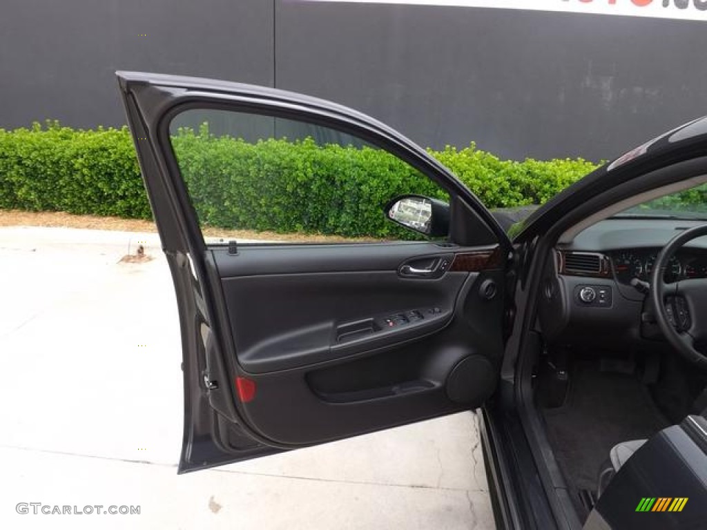 2013 Impala LT - Ashen Gray Metallic / Ebony photo #27