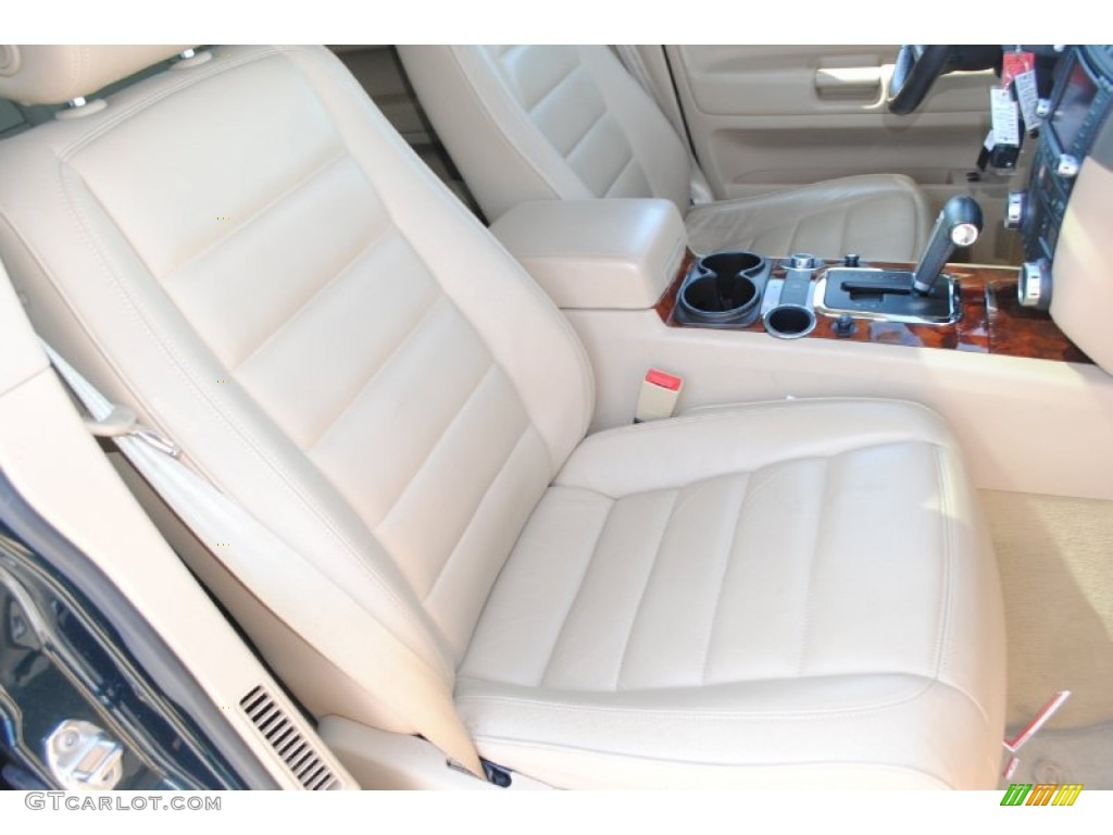 2006 Touareg V8 - Venetian Green / Pure Beige photo #33