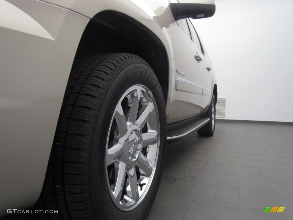 2013 GMC Yukon XL Denali AWD Wheel Photos