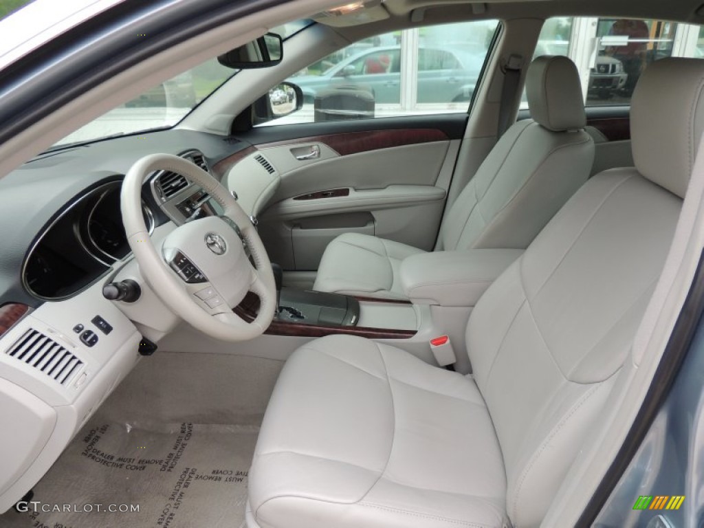 2012 Toyota Avalon Standard Avalon Model interior Photos