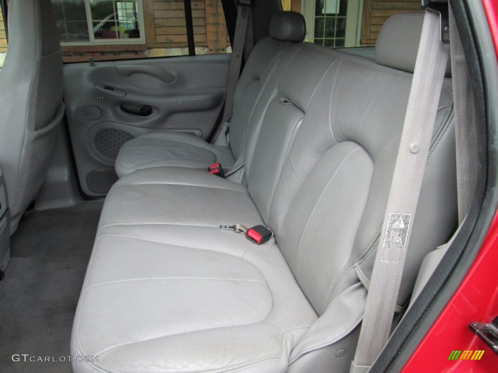 2002 Ford Expedition XLT 4x4 Rear Seat Photos