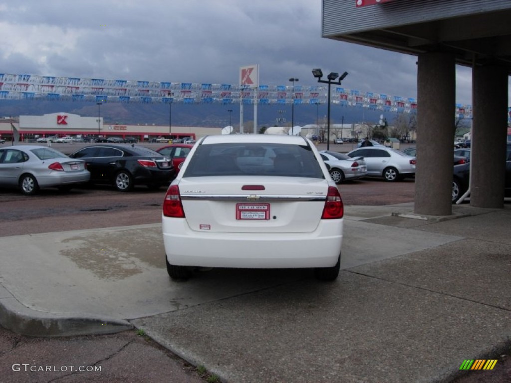 2007 Malibu LT Sedan - White / Titanium Gray photo #11