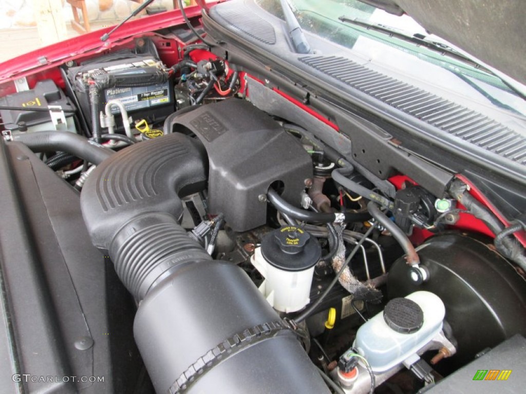 2002 Ford Expedition XLT 4x4 Engine Photos