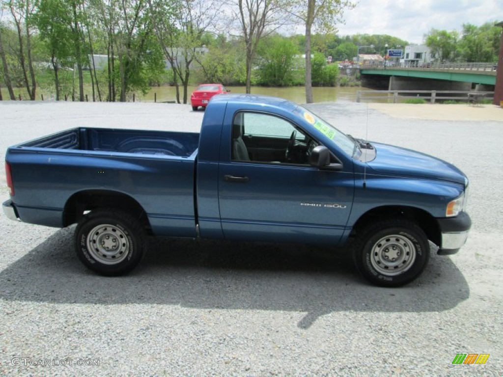 2005 Ram 1500 ST Regular Cab 4x4 - Atlantic Blue Pearl / Taupe photo #5