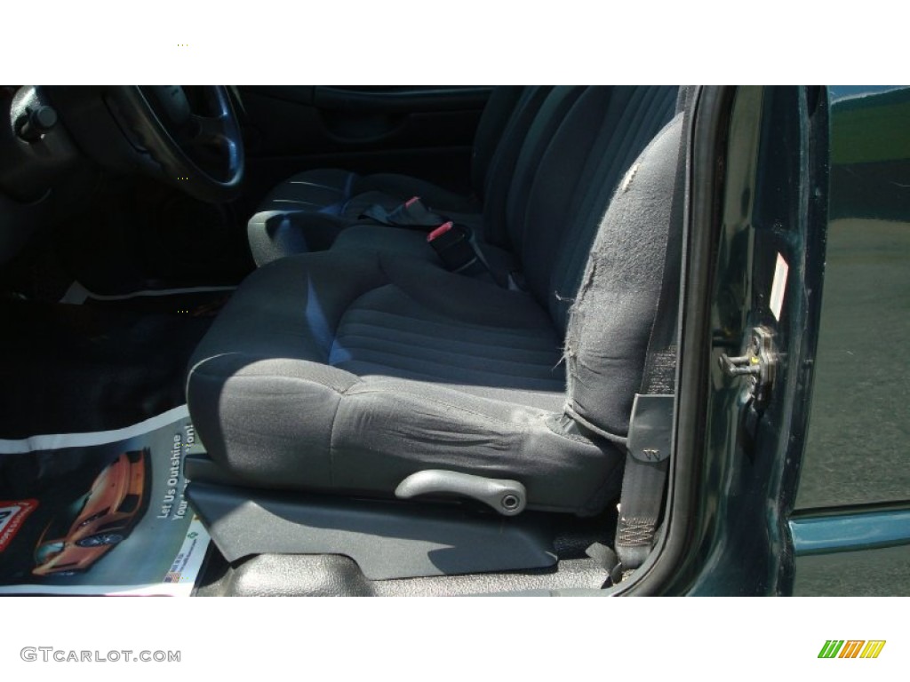 2003 S10 Regular Cab - Dark Green Metallic / Graphite photo #10