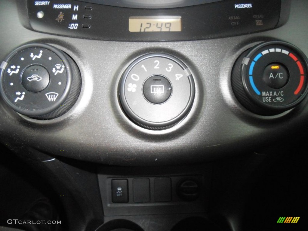 2010 Toyota RAV4 I4 Controls Photo #80859592