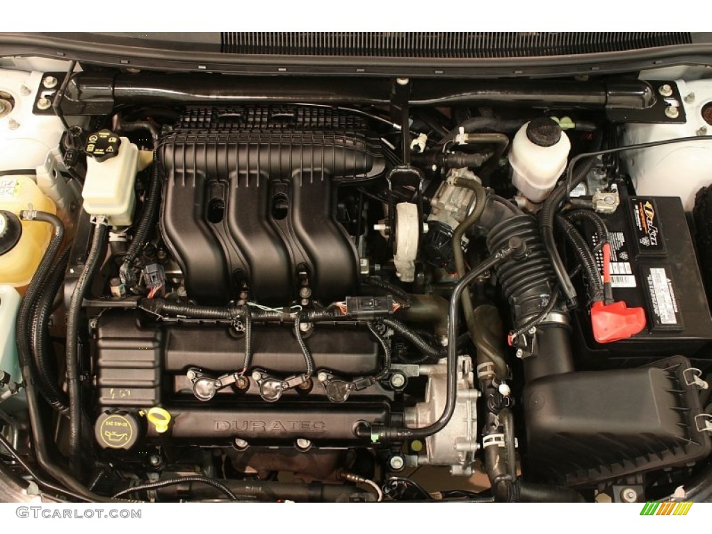 2007 Ford Five Hundred SEL Engine Photos