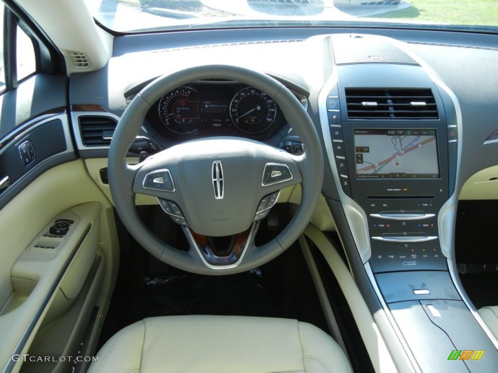 2013 Lincoln MKZ 3.7L V6 FWD Light Dune Dashboard Photo #80862970