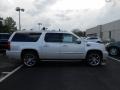 White Diamond Tricoat - Escalade ESV Luxury AWD Photo No. 4