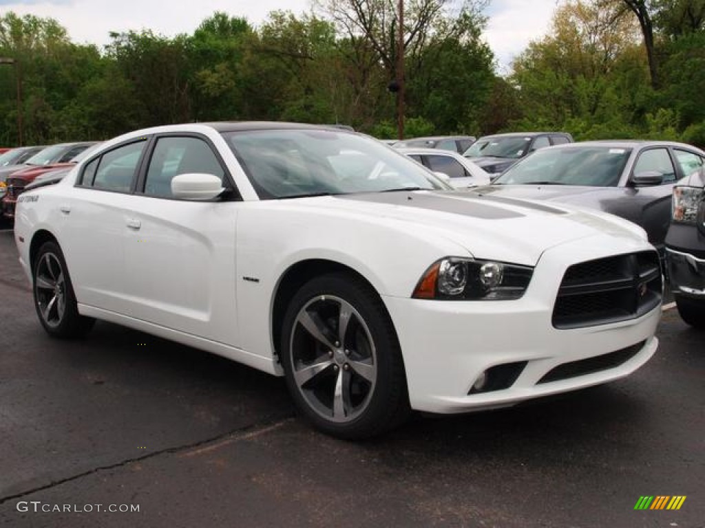 2013 Charger R/T Daytona - Bright White / Daytona Edition Black/Blue photo #2