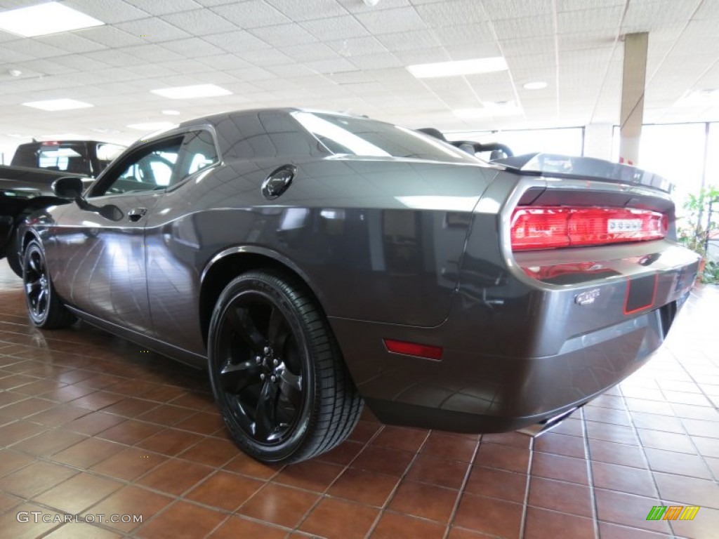 2013 Challenger R/T Blacktop - Granite Crystal Metallic / Dark Slate Gray photo #5